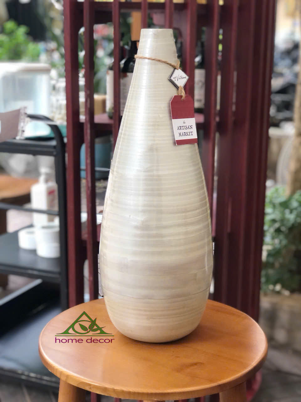 Bình Vót Tre Cuốn Màu Ngọc Trai – Vẻ Đẹp Tinh Tế Từ Chất Liệu Tự Nhiên